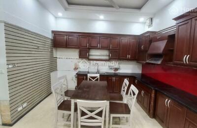 Bán Nhà Tôn Đức Thắng-Đống Đa-Ngõ Rộng-Ô TÔ Đỗ Cách Nhà 3M