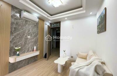 Bán căn hộ Đội Cấn - ngay Giang Văn Minh 2PN*50m2, full nội thất, ở ngay