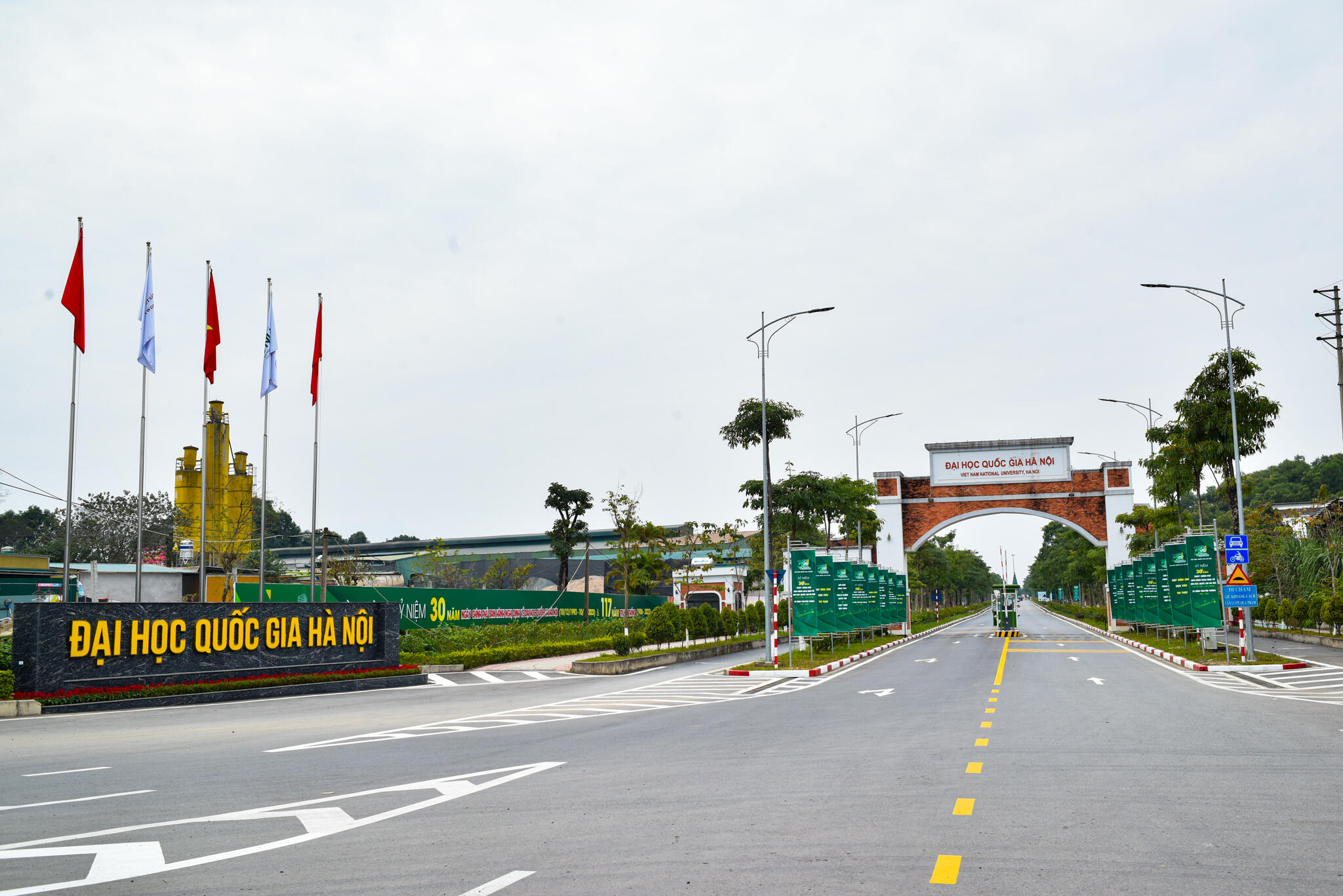 Cập Nhật Điểm Chuẩn Trường Đại Học Quốc Gia Hà Nội 2024 và Giá Thuê Trọ Gần Trường