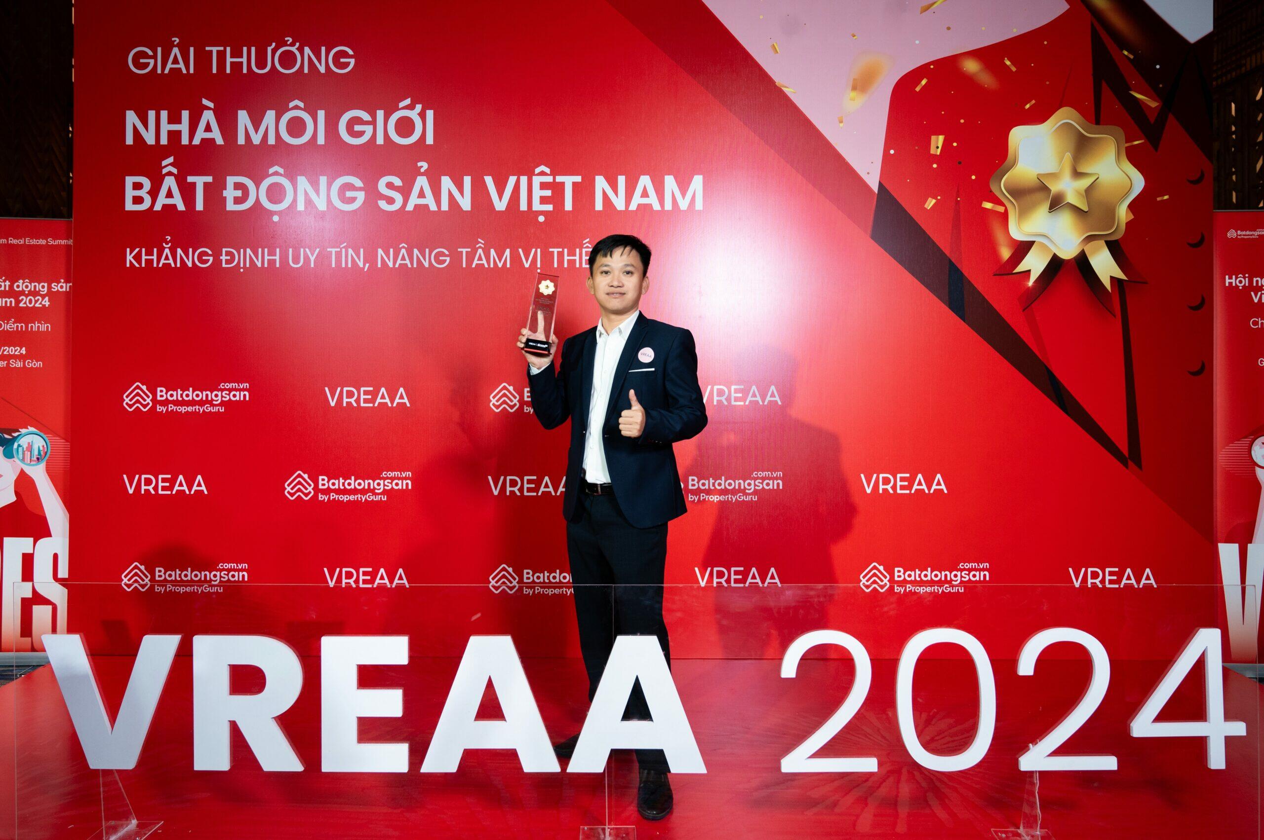 Từ Vay Tiền Để Làm Nghề Đến Nhà Môi Giới BĐS Thành Công Tại Đà Nẵng