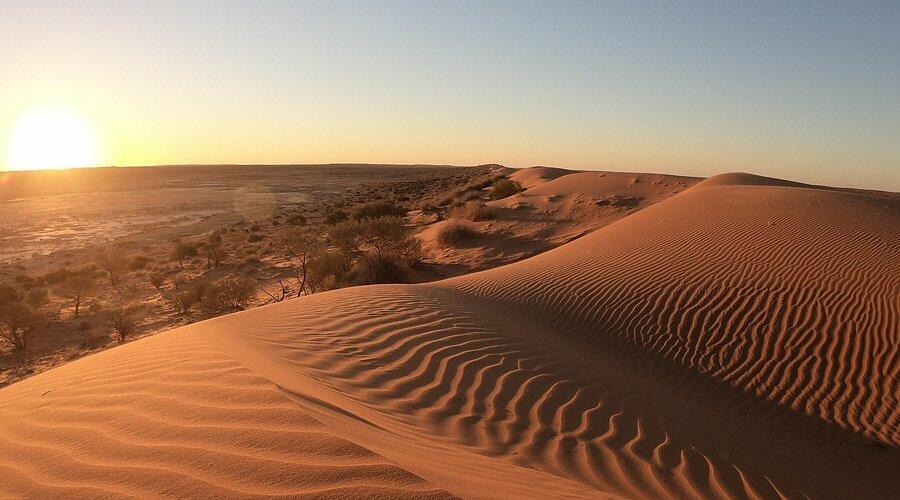 Sa Trung Thổ Là Gì? Giải Mã Tử Vi Và Ứng Dụng Phong Thủy