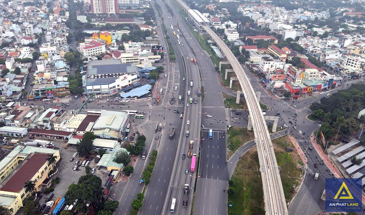 Cầu vượt Ngã tư Thủ Đức đã phần nào giải quyết nạn ùn tắc giao thông